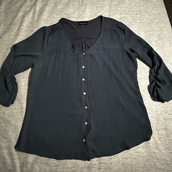 Fortune & Ivy blouse - Picture 1 of 4